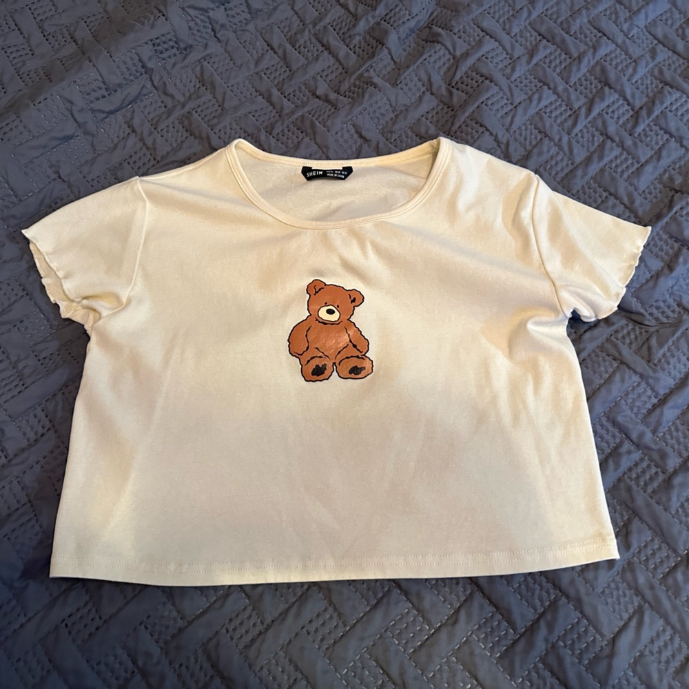 Bear print crop tee